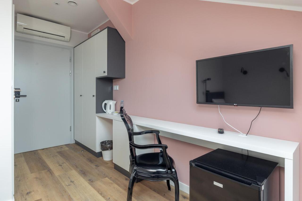 Ae Hostel Nowy Swiat วอร์ซอ ภายนอก รูปภาพ