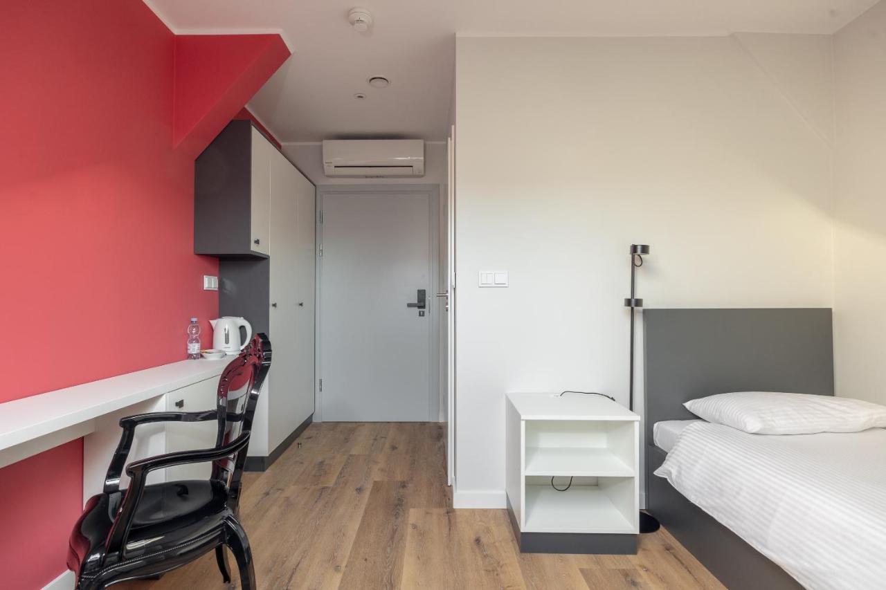 Ae Hostel Nowy Swiat วอร์ซอ ภายนอก รูปภาพ