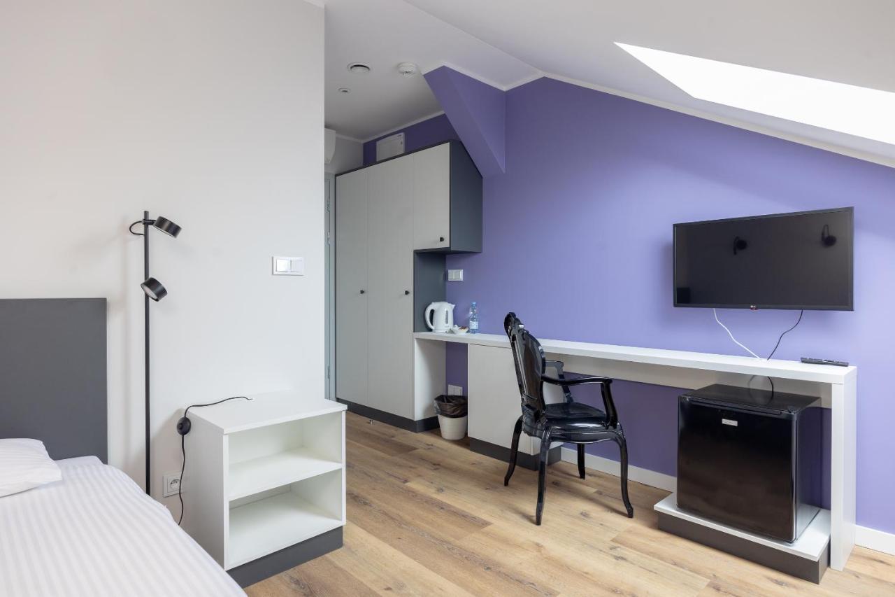 Ae Hostel Nowy Swiat วอร์ซอ ภายนอก รูปภาพ